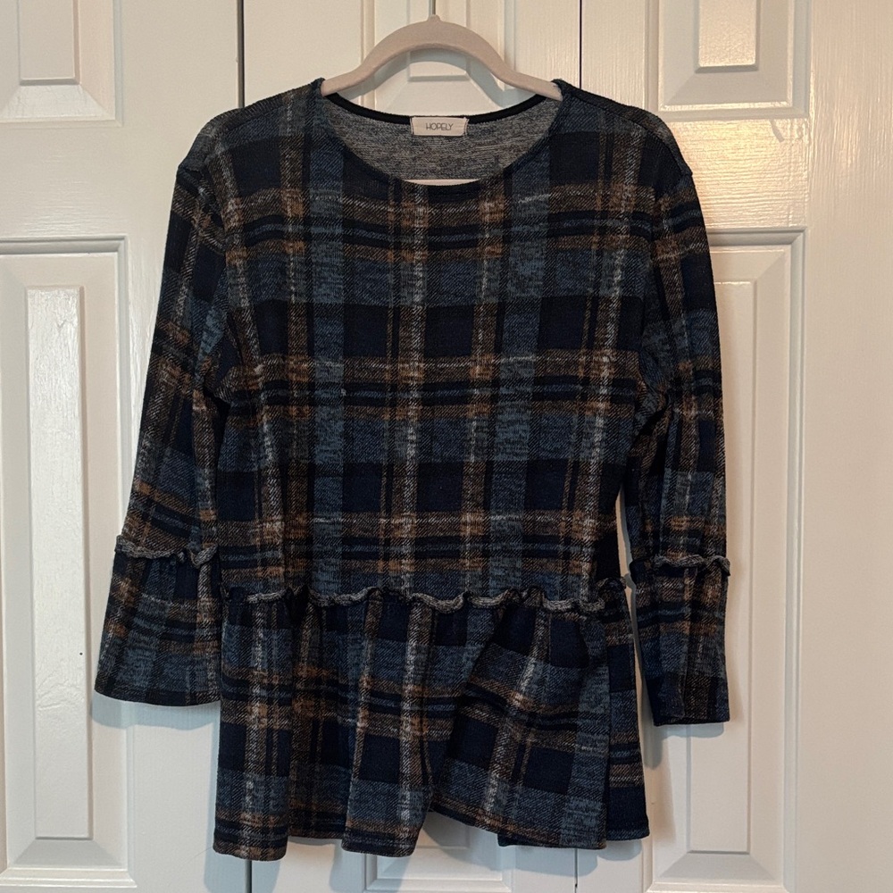 Harlow Women's Blue Plaid Ruffle Hem Top